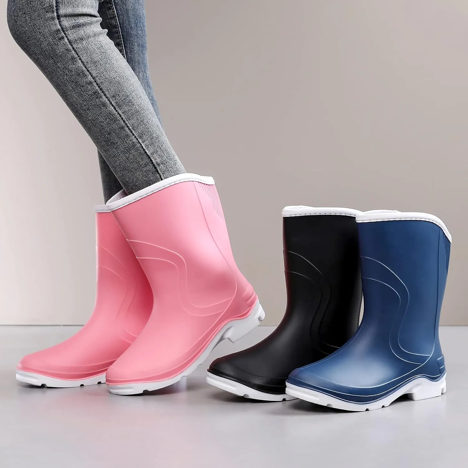 Rain Boots for WomenWaterproof Garden Rubber Boots, Non-slip Width Mid-Calf Comfort Short Boots, Ankle Rainboots Boots, Lightweight Platform Mud Boots Water Shoes for Outdoor Working Fishing