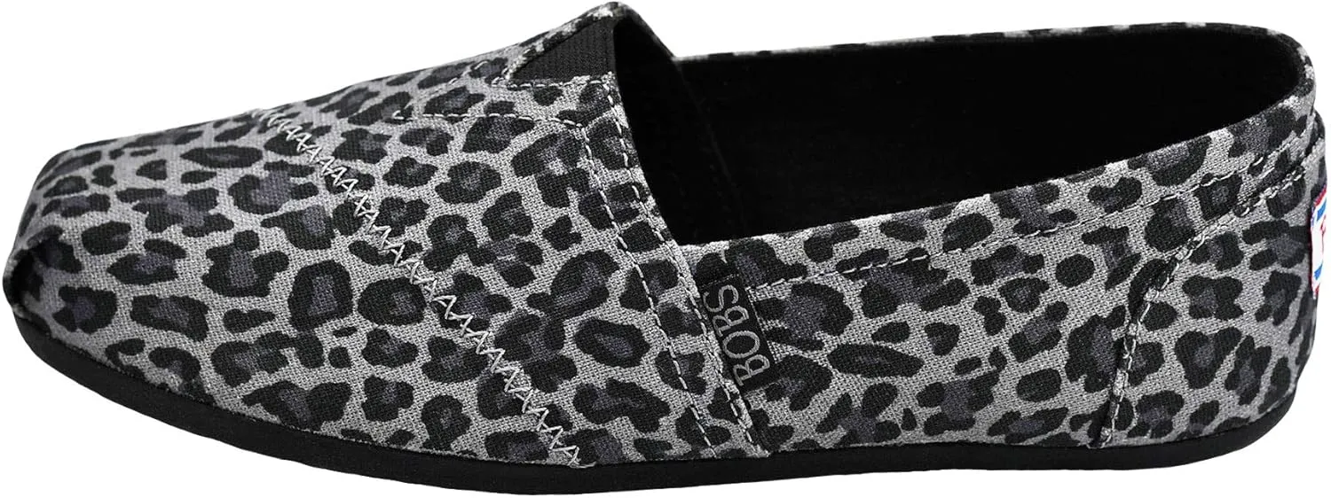 Skechers Womens Bobs Plush - Hot Spotted Ballet Flat