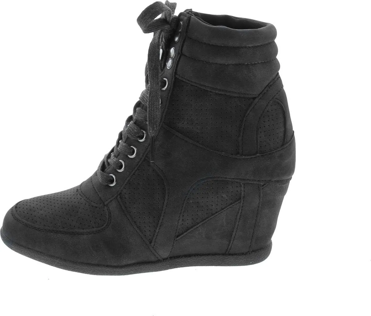 womens Dakota-08